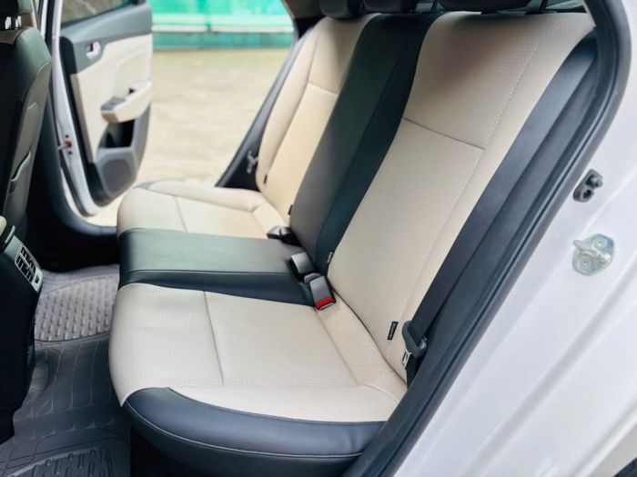 Nội thất xe 4 chỗ